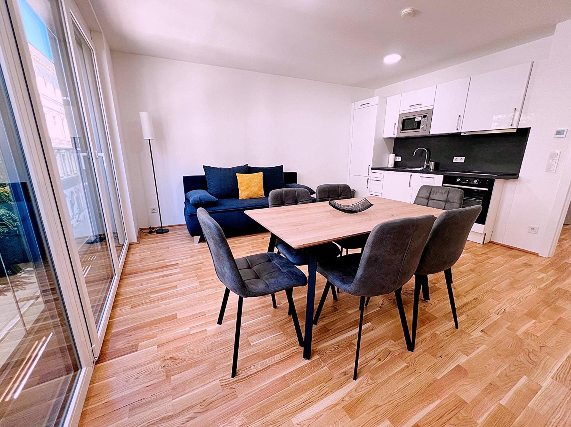 Modern, New, Next To Metro - Gg13 Apartments Vienna Exterior photo